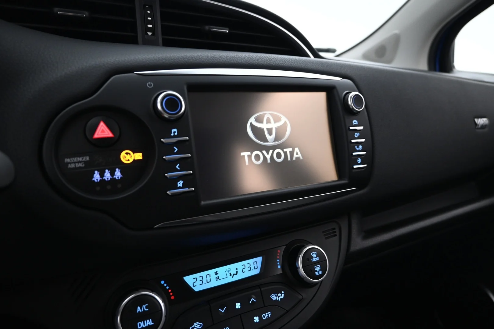 Car Image - 1efoTCRAEaTy5vCrv07D0x