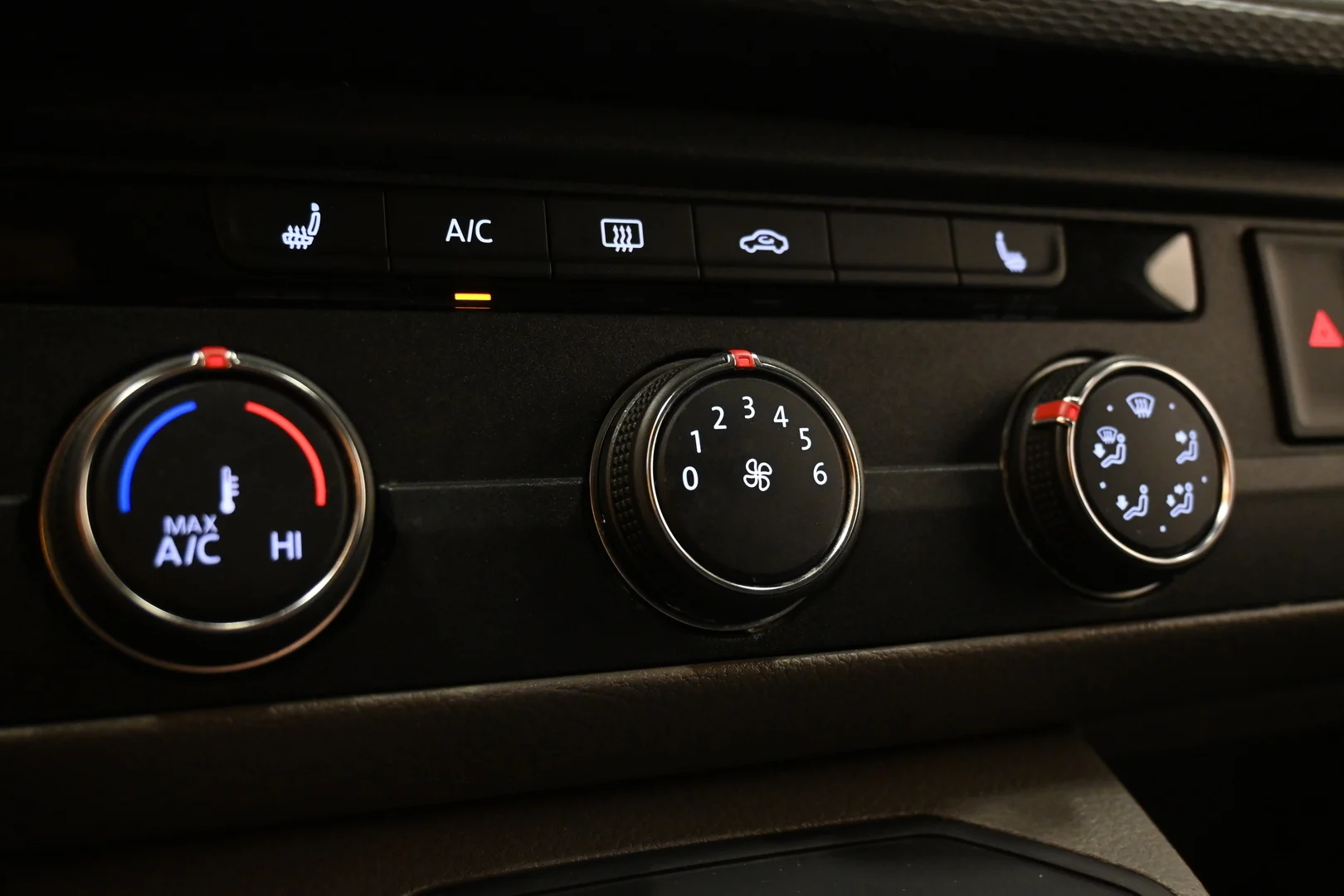 Car Image - 2As0vADiAlNbajJVNXS8TB
