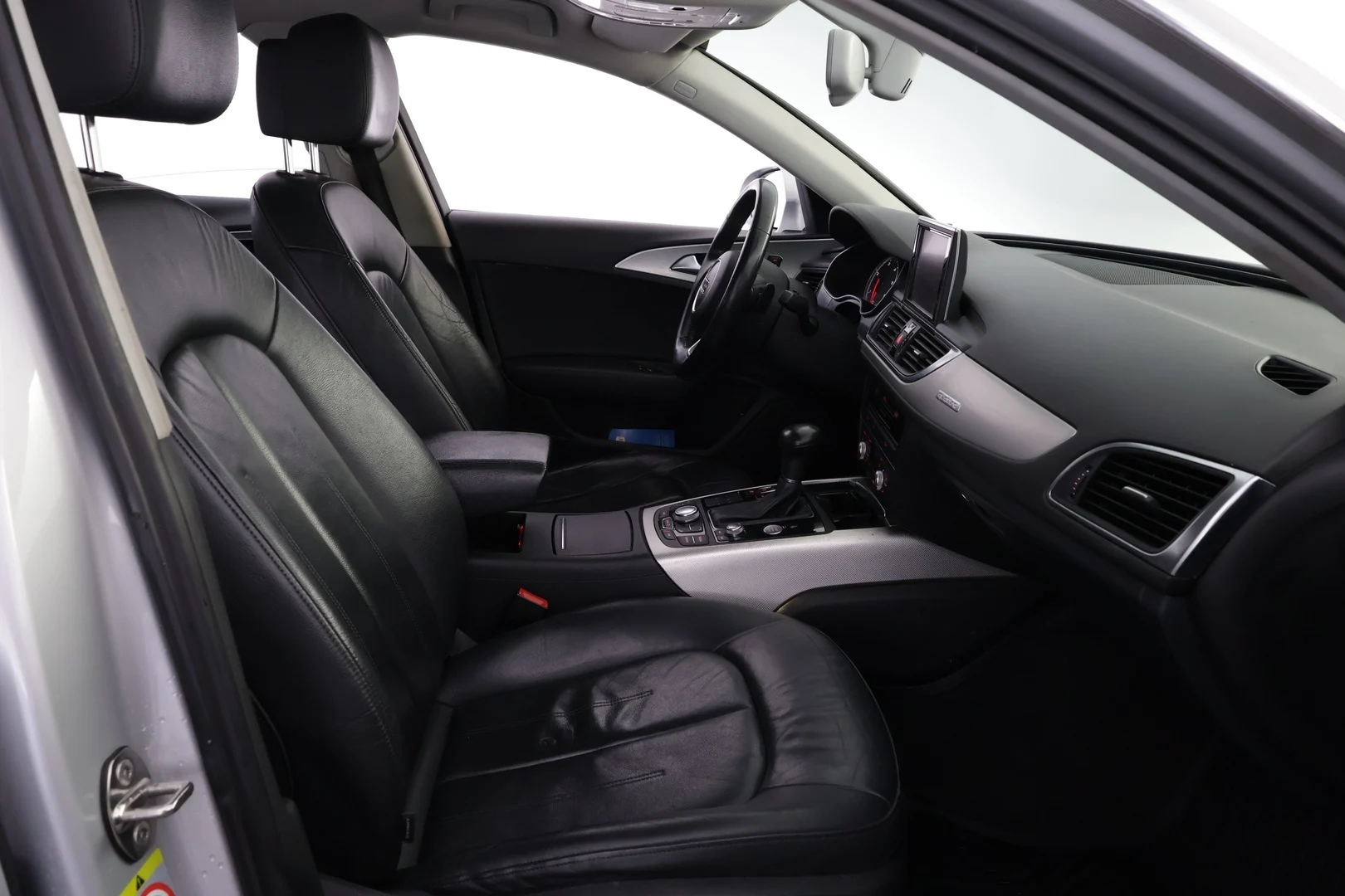 Car Image - 4qFbA3lziB0ZsregzUZJl0