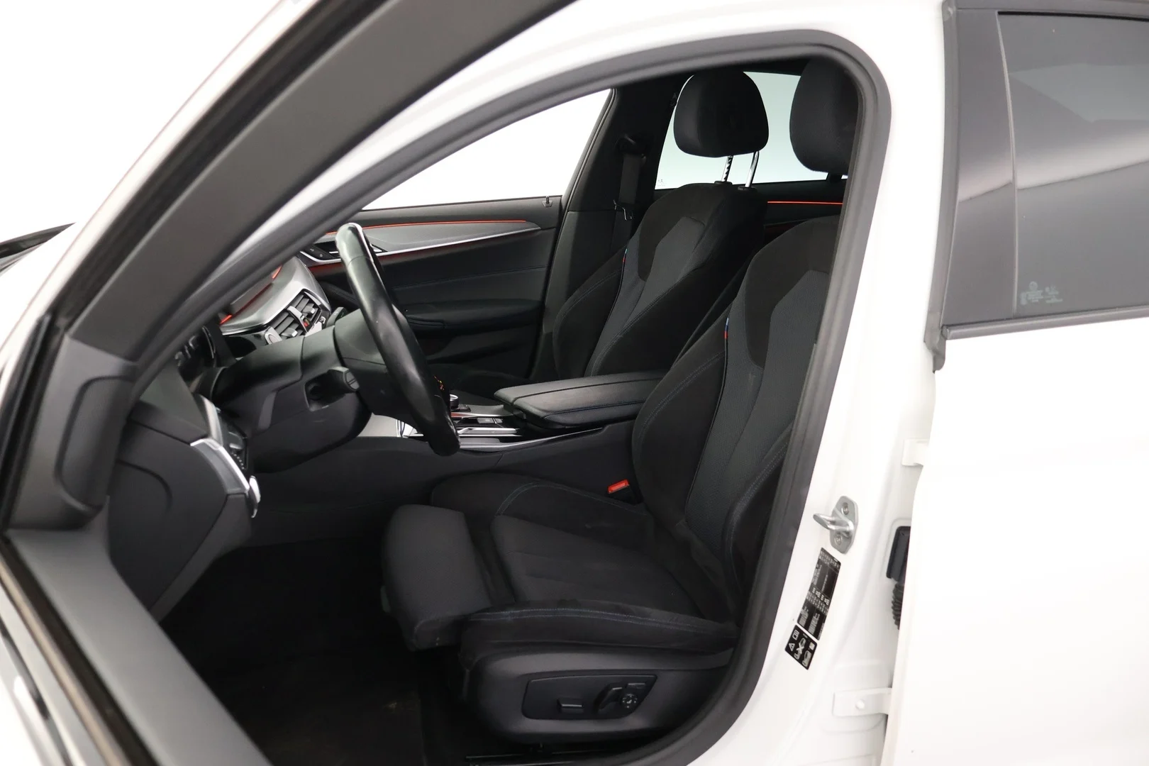 Car Image - 7JGBCxmXaZBpmmffjGLOez