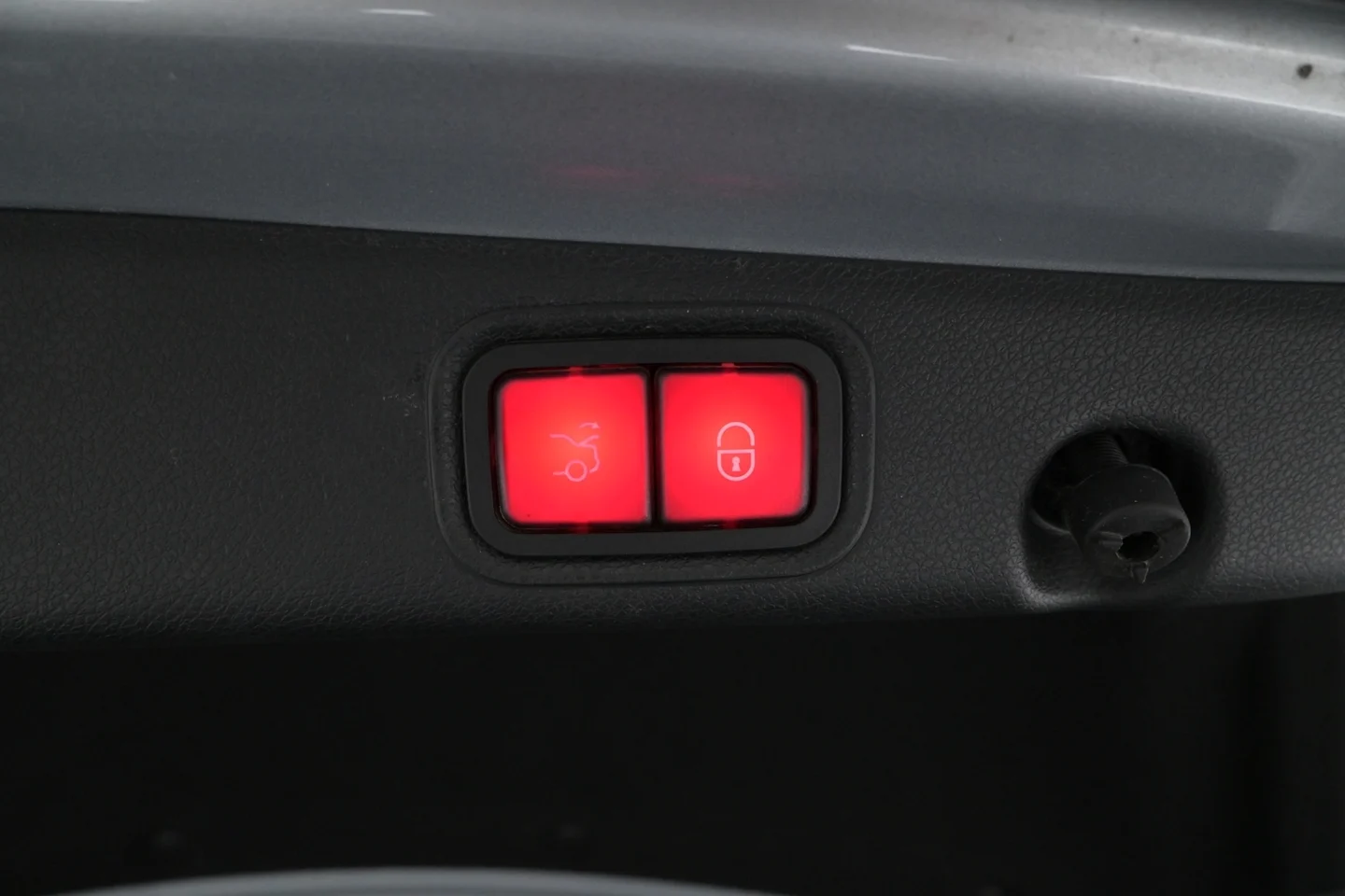 Car Image - 7t70eCS5KD9S2XgGO5uJfd