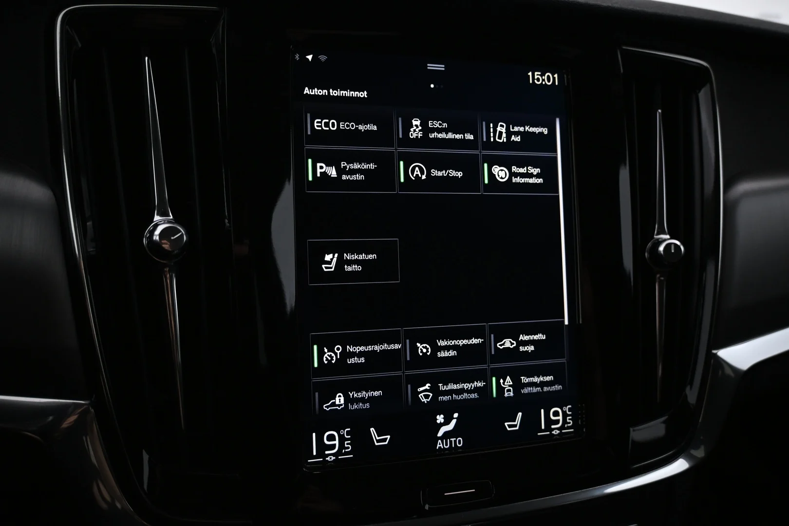 Car Image - QsSh8FzczwS7TLprwT9XR