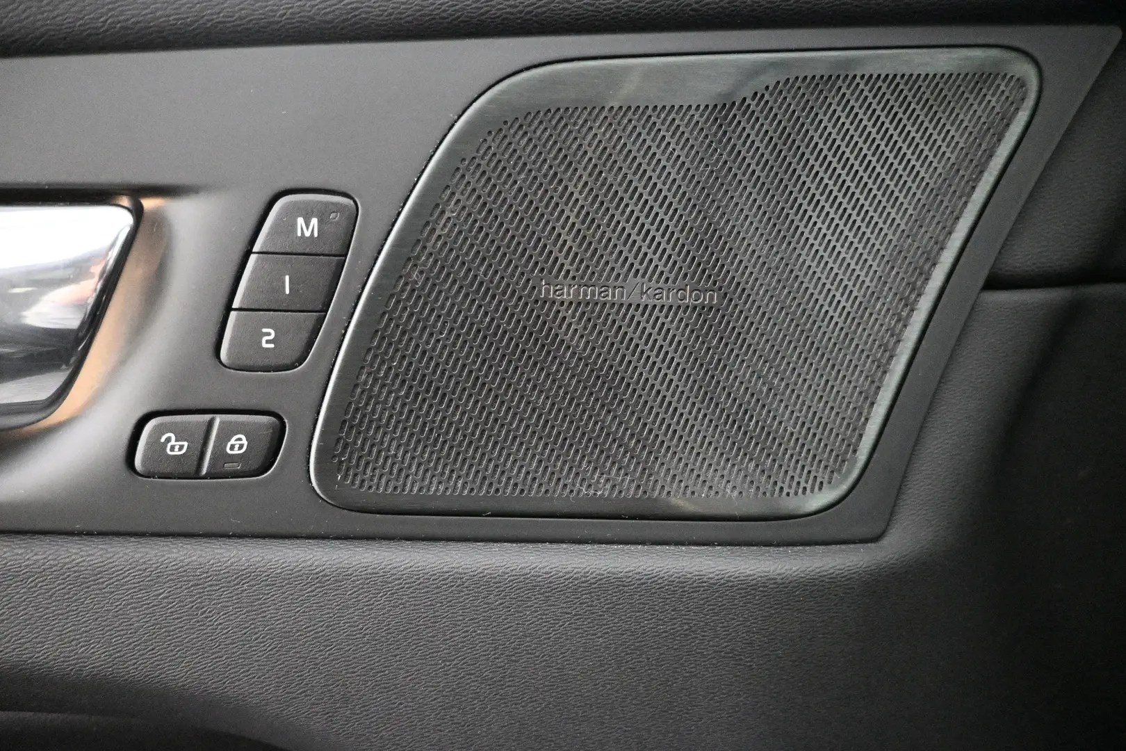 Car Image - 30X54wTDXm0rPozbIwtCU9