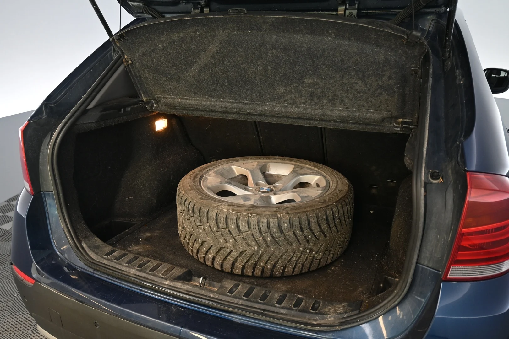 Car Image - 2F6k5HgWhW8TGLPU2l3gel