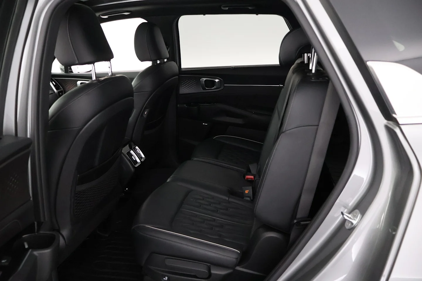 Car Image - 7Dze9KRILIiw5D6KtcMemQ