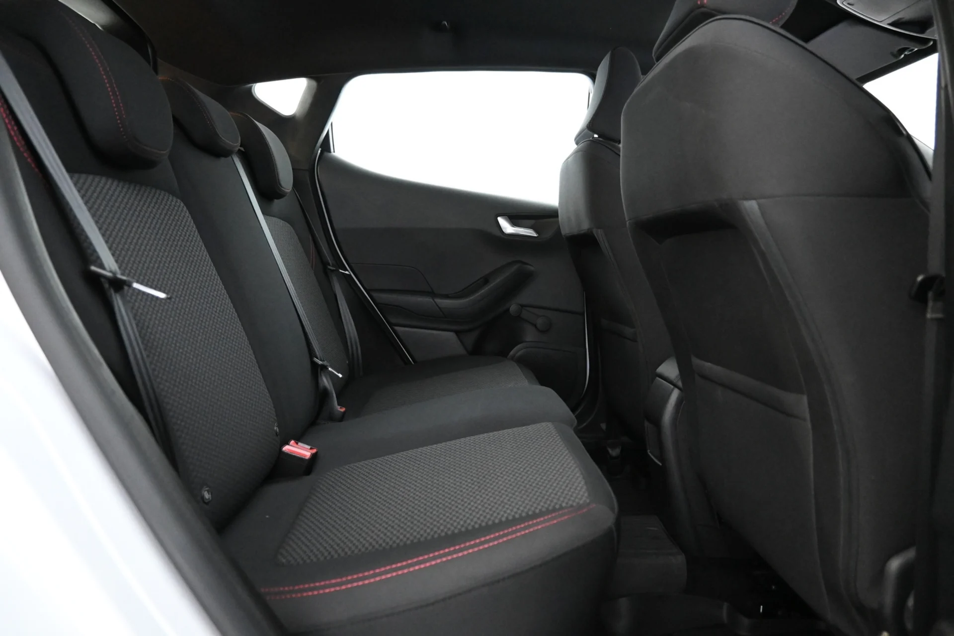 Car Image - 3SBAnY4mI0sIh65pQYfaGS