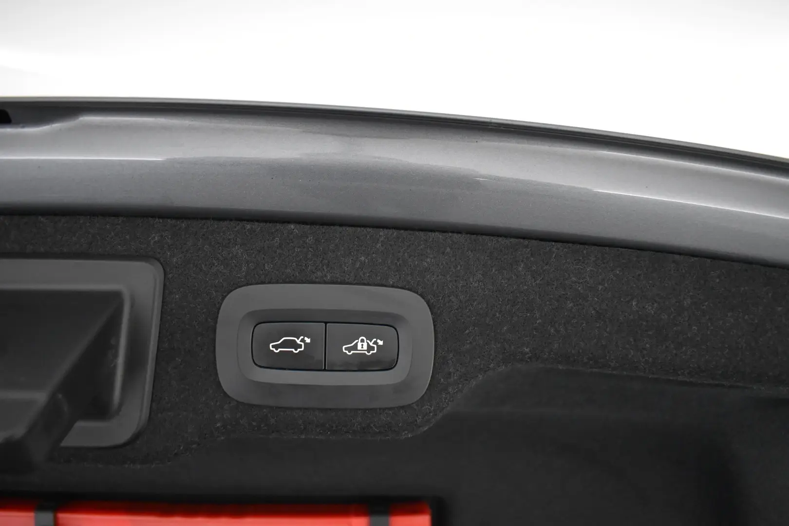Car Image - 3CPNwNgsBFYMF6OHWsXgNW