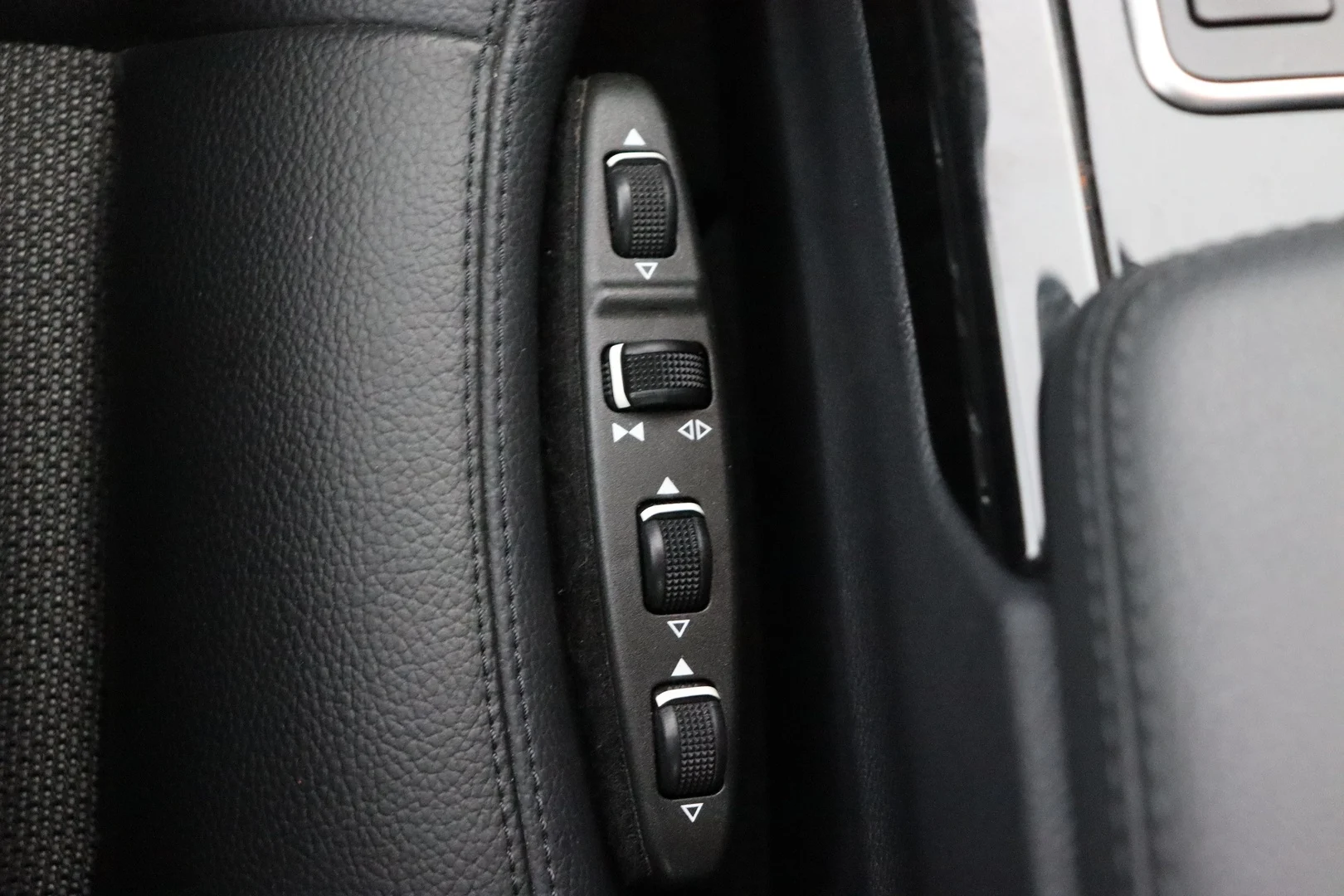 Car Image - 586fvxfQZe2GP7pEHNoskw