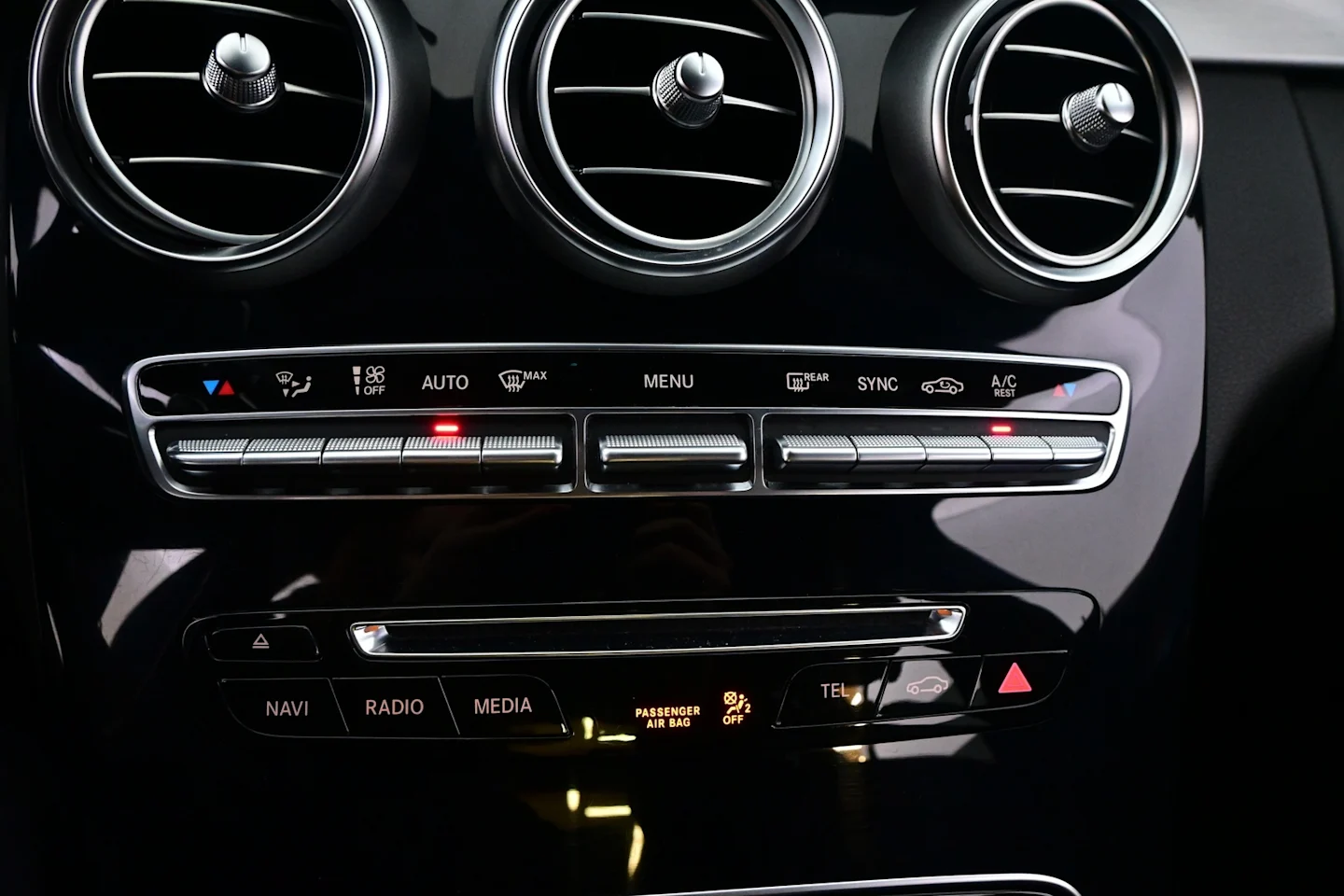 Car Image - 6n6mwhUn9Nc0nxek0Gphkm