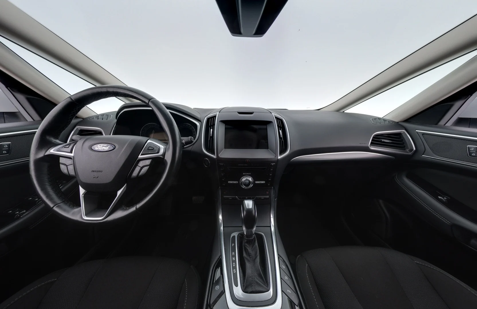 Car Image - 52WMCLqIN4kXcvWndATeis