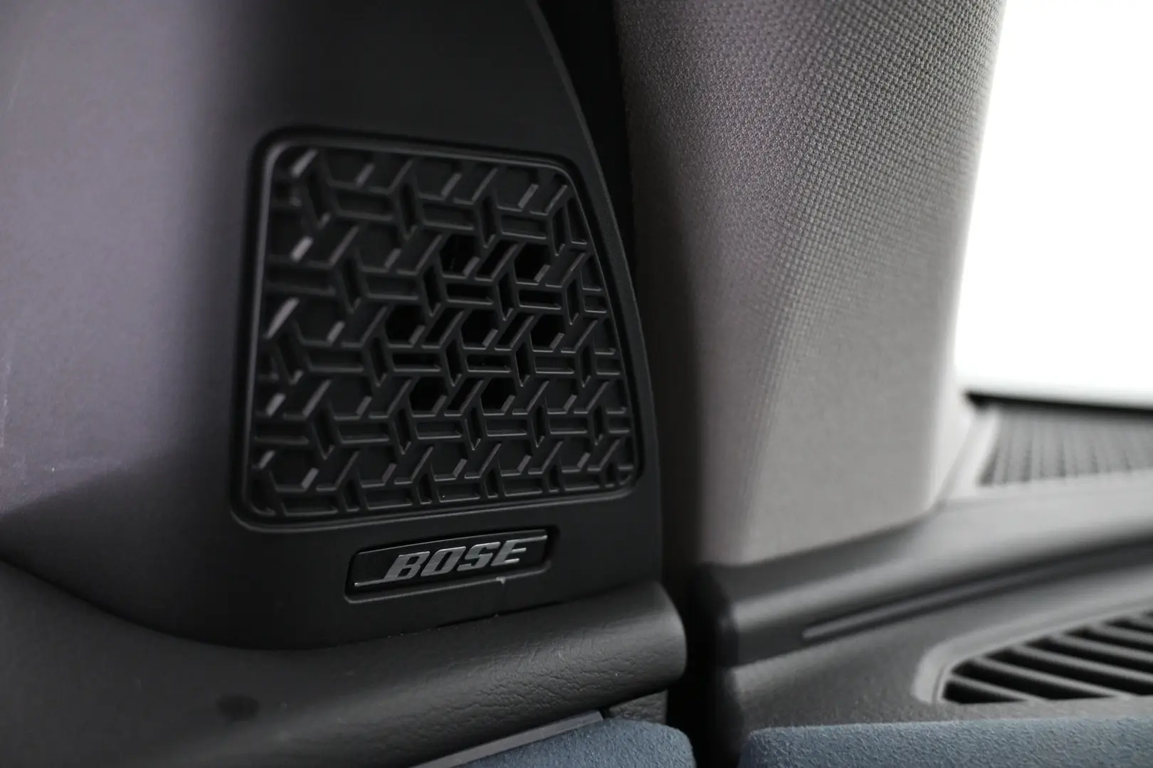 Car Image - 4XPUyfDrmDGE9kZs7WzH6S