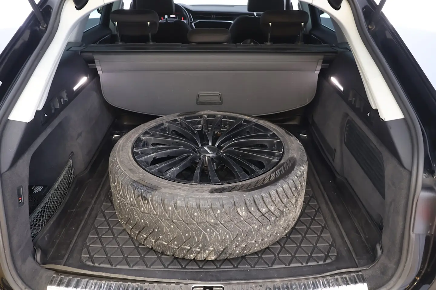 Car Image - fCgHA6qPa4bw9BrvtSefB