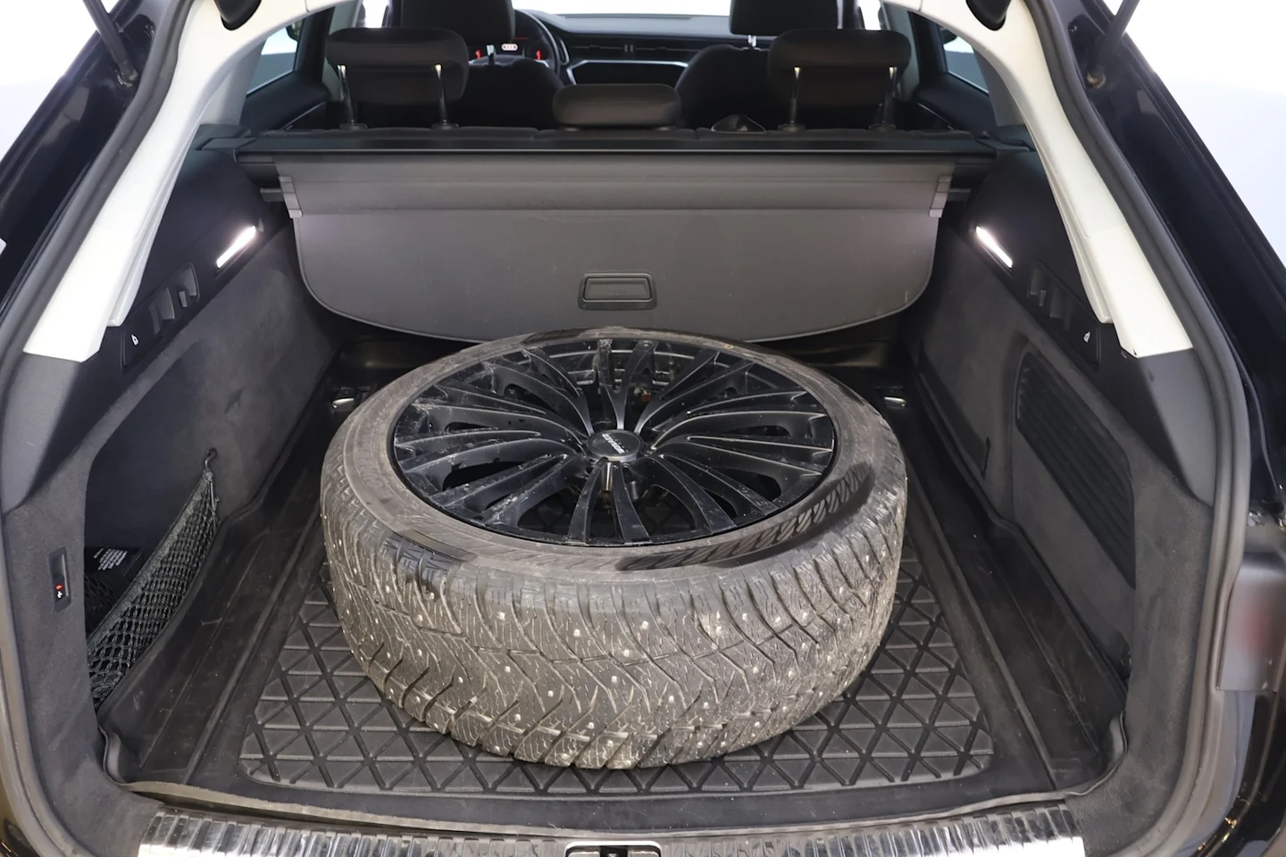 Car Image - fCgHA6qPa4bw9BrvtSefB