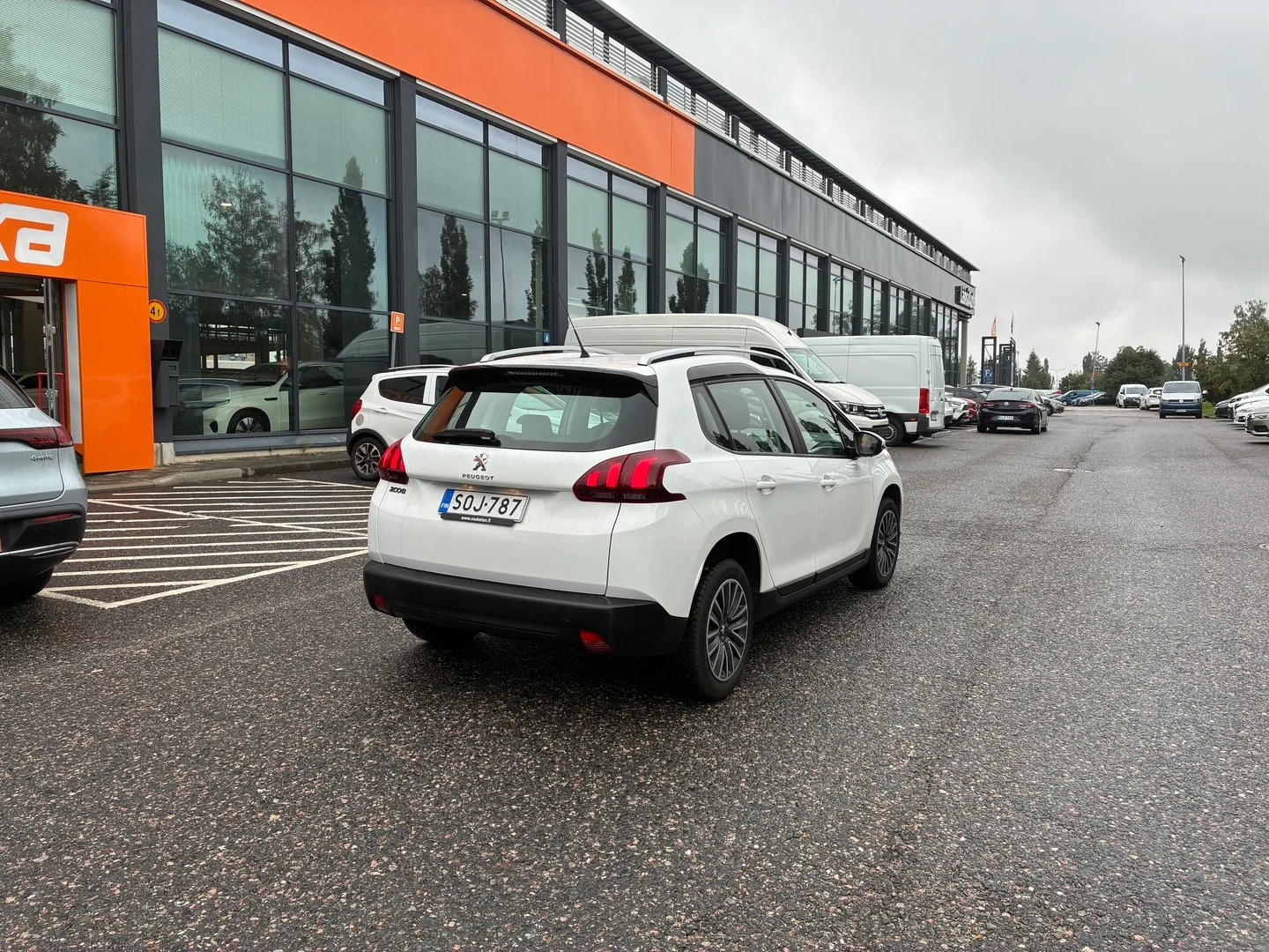 Car Image - 5PRuywoZjI4n7R4fFQSrNL