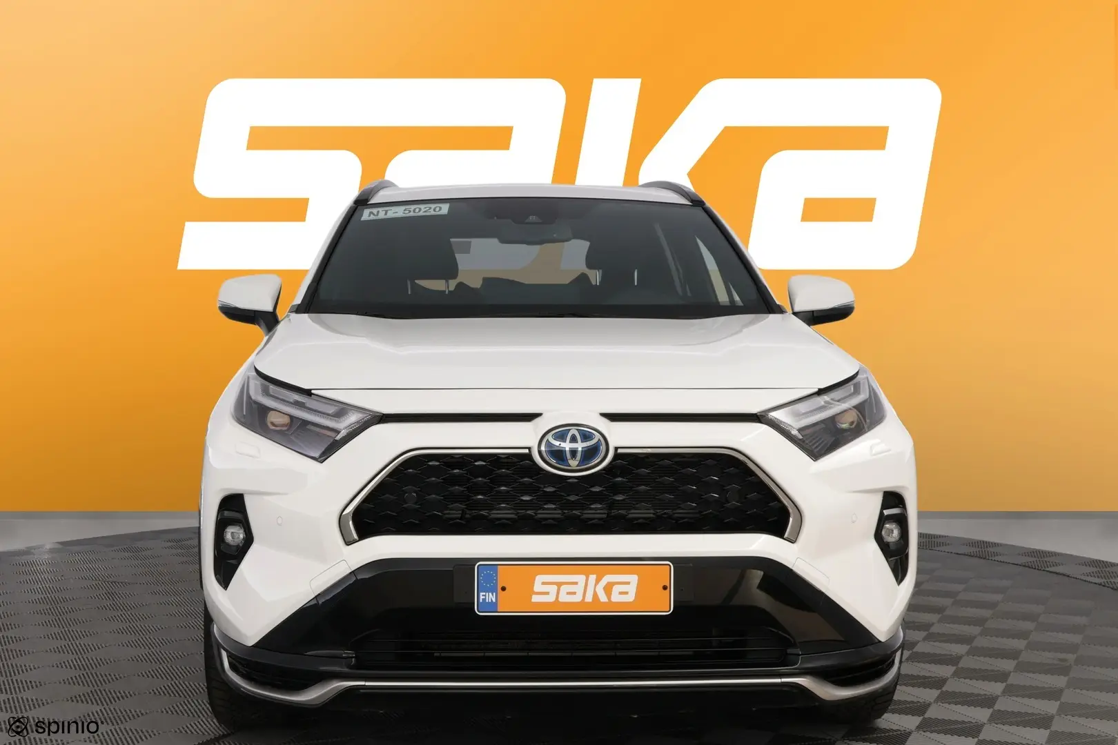 Car Image - 6I3IPIa9EkpTnVoAEVYi0N