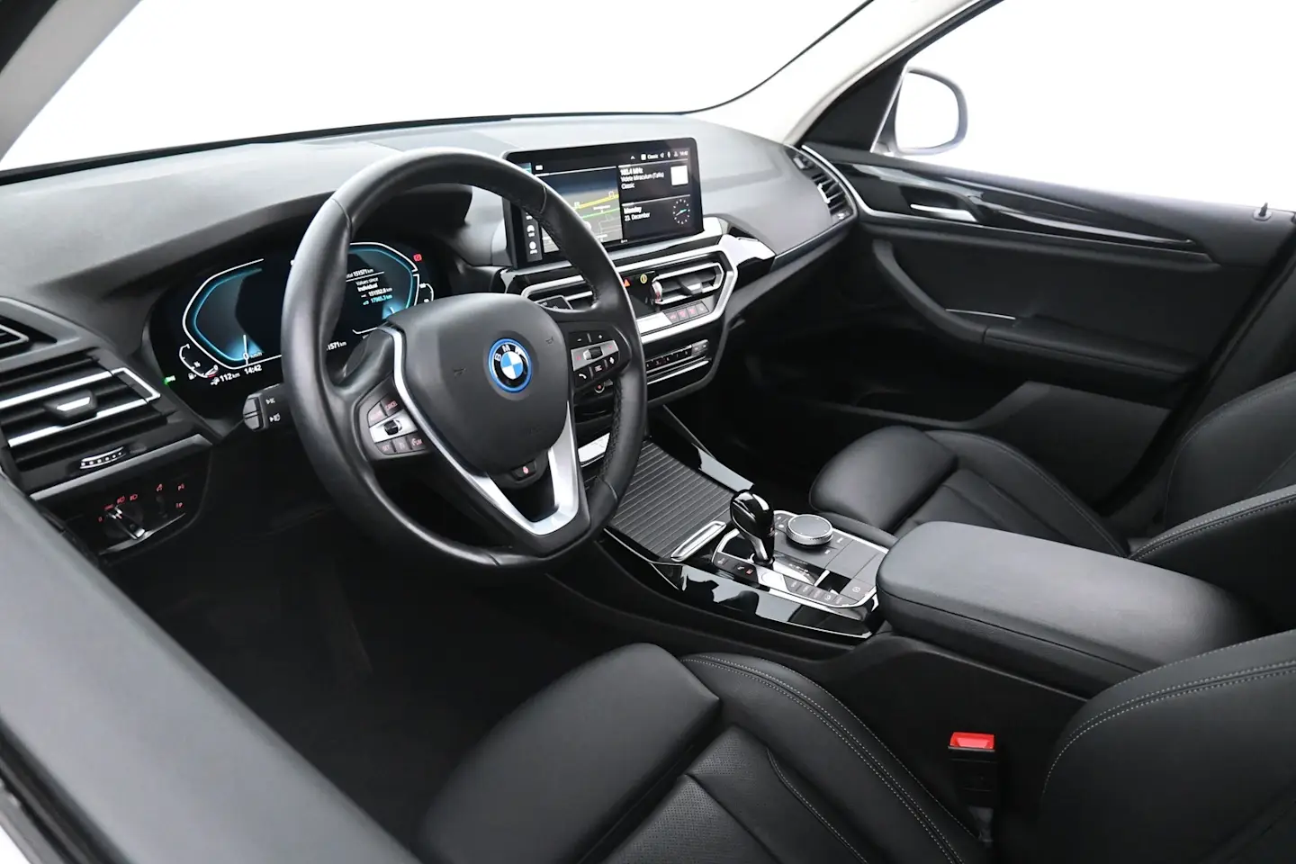 Car Image - 2LRrHMYCHQPuyW3PVj8lou