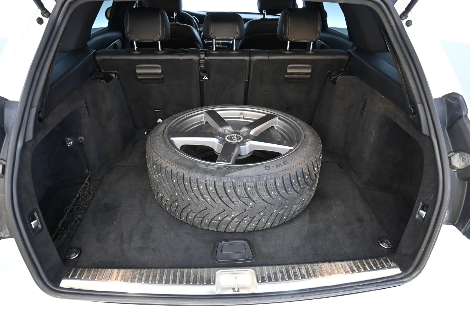 Car Image - 3BGQtIVwRMdbkTGuOJkG8x