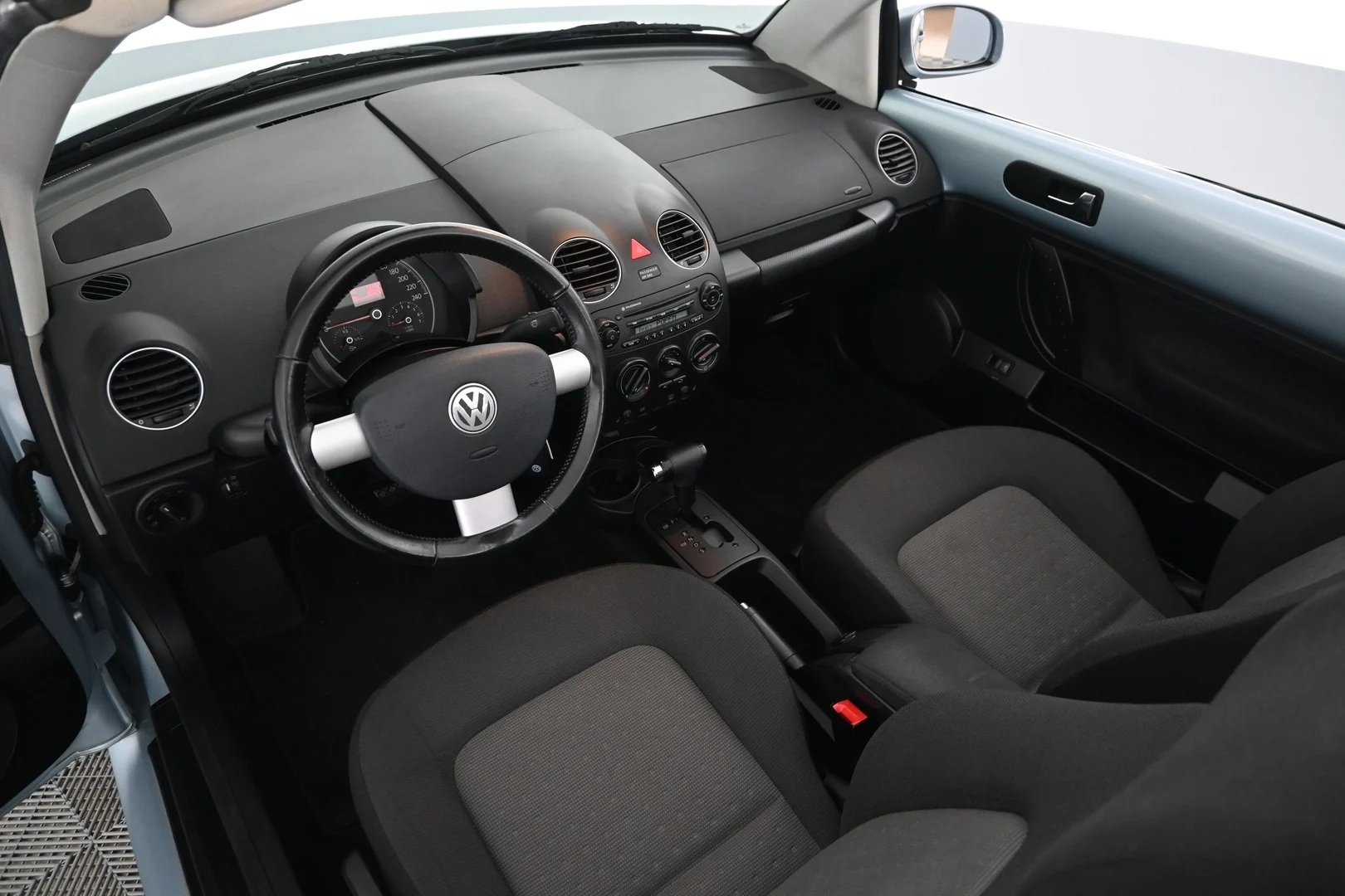 Car Image - 39gTnKzvPelKgFtMsQTZ0n