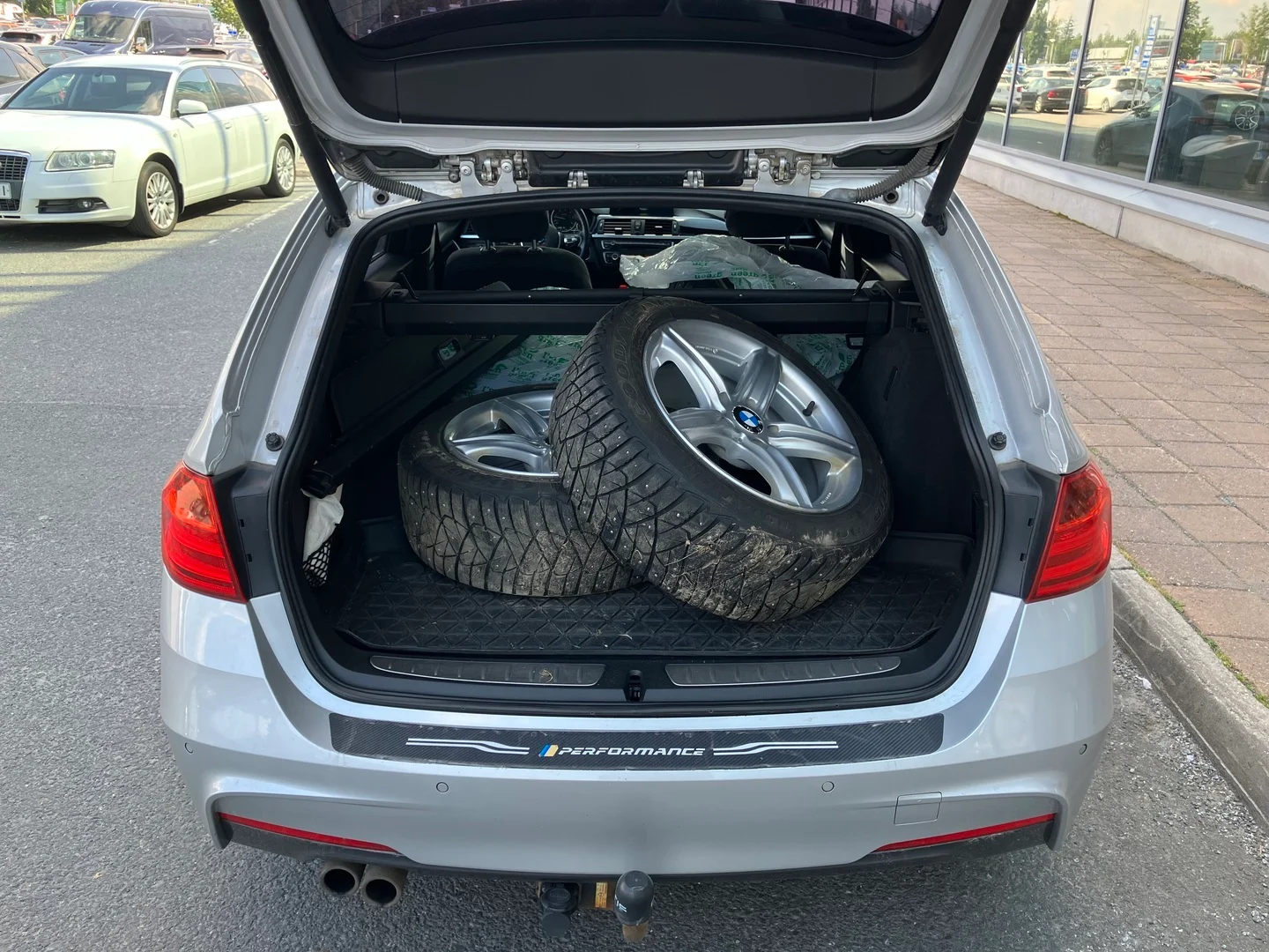 Car Image - 3fpjPR4lkA6jbUfpgD1zqm