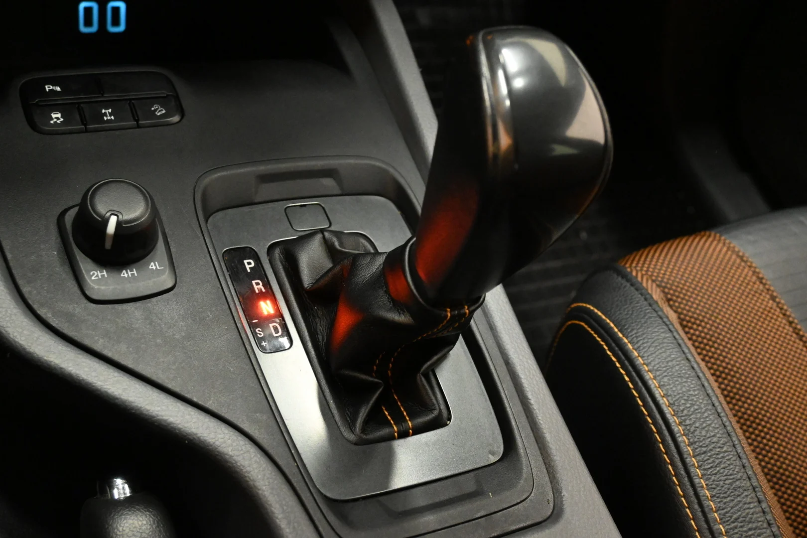 Car Image - 6jX5lvTFVPtBdoZV6VfTfz