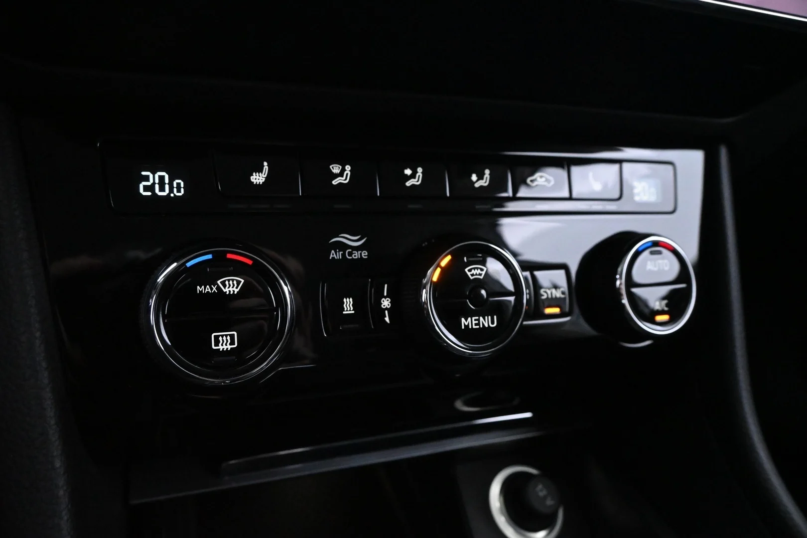 Car Image - 37uLGZlfg4mDXVQZo50t25