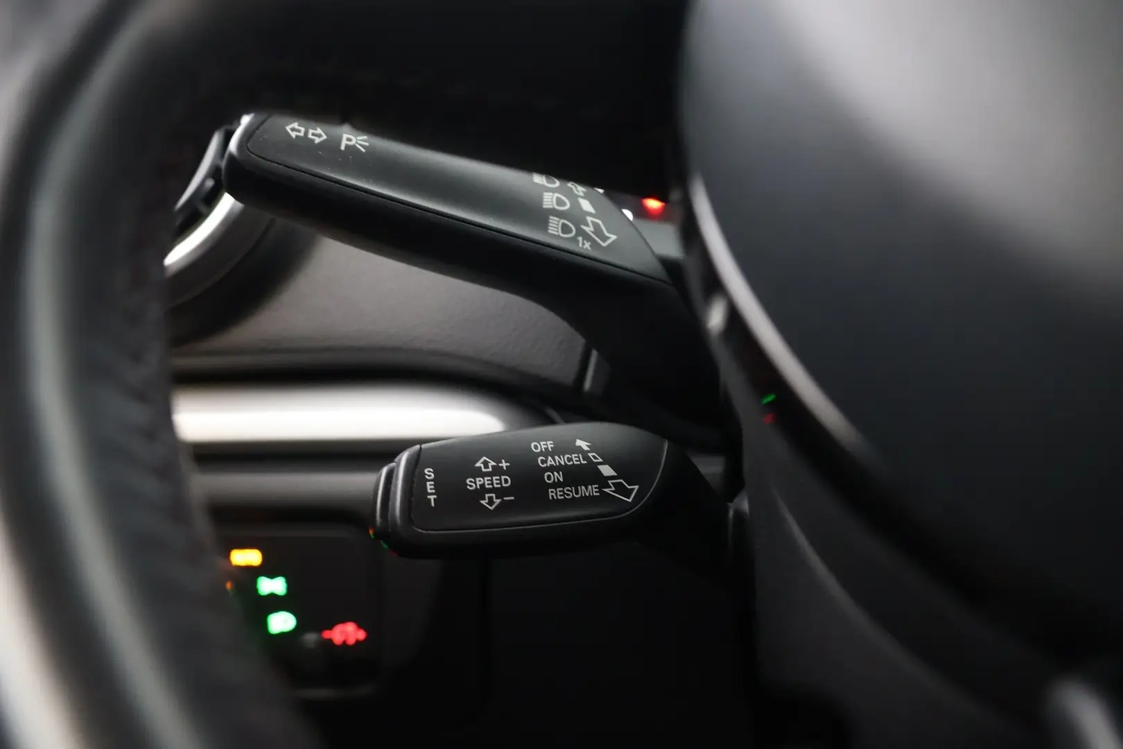 Car Image - 5FwMPiA0Y0BSw9keIxRbLd