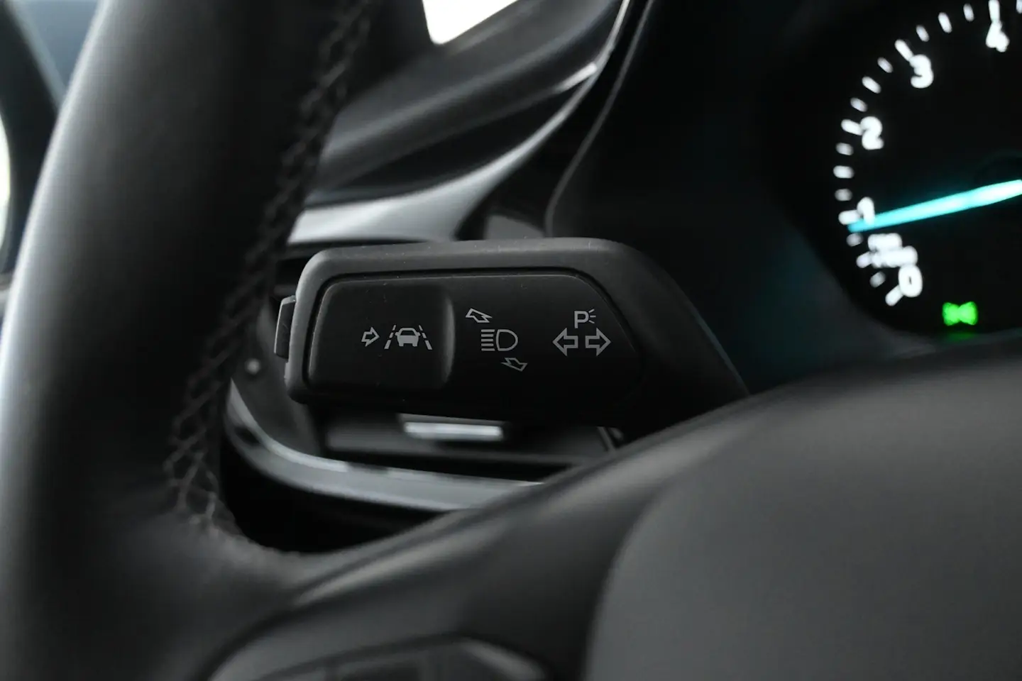 Car Image - 7Kmx55kKmZbqVykgPtc0av