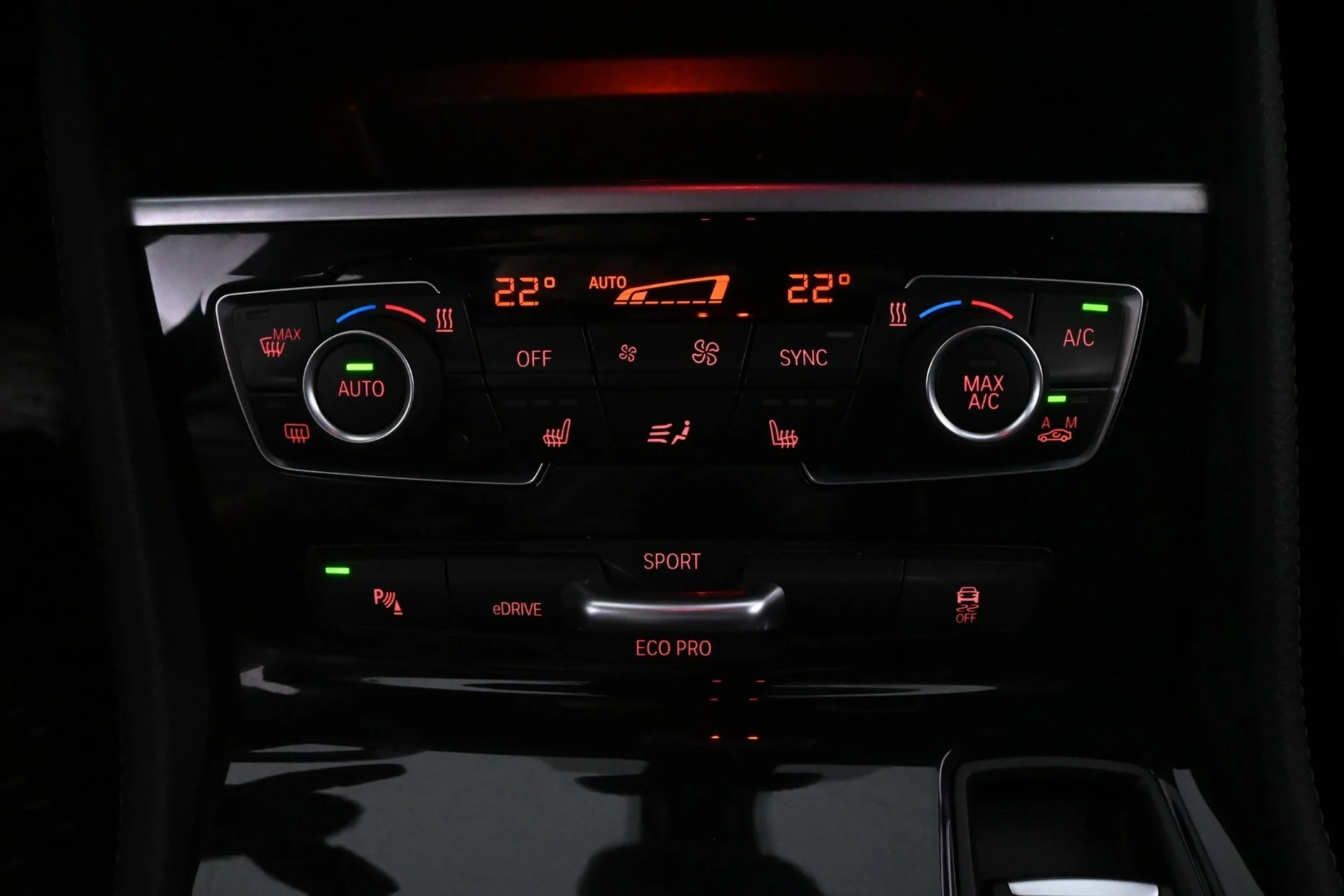 Car Image - fIZ03KGN7Mu4uGEDF4Ukw