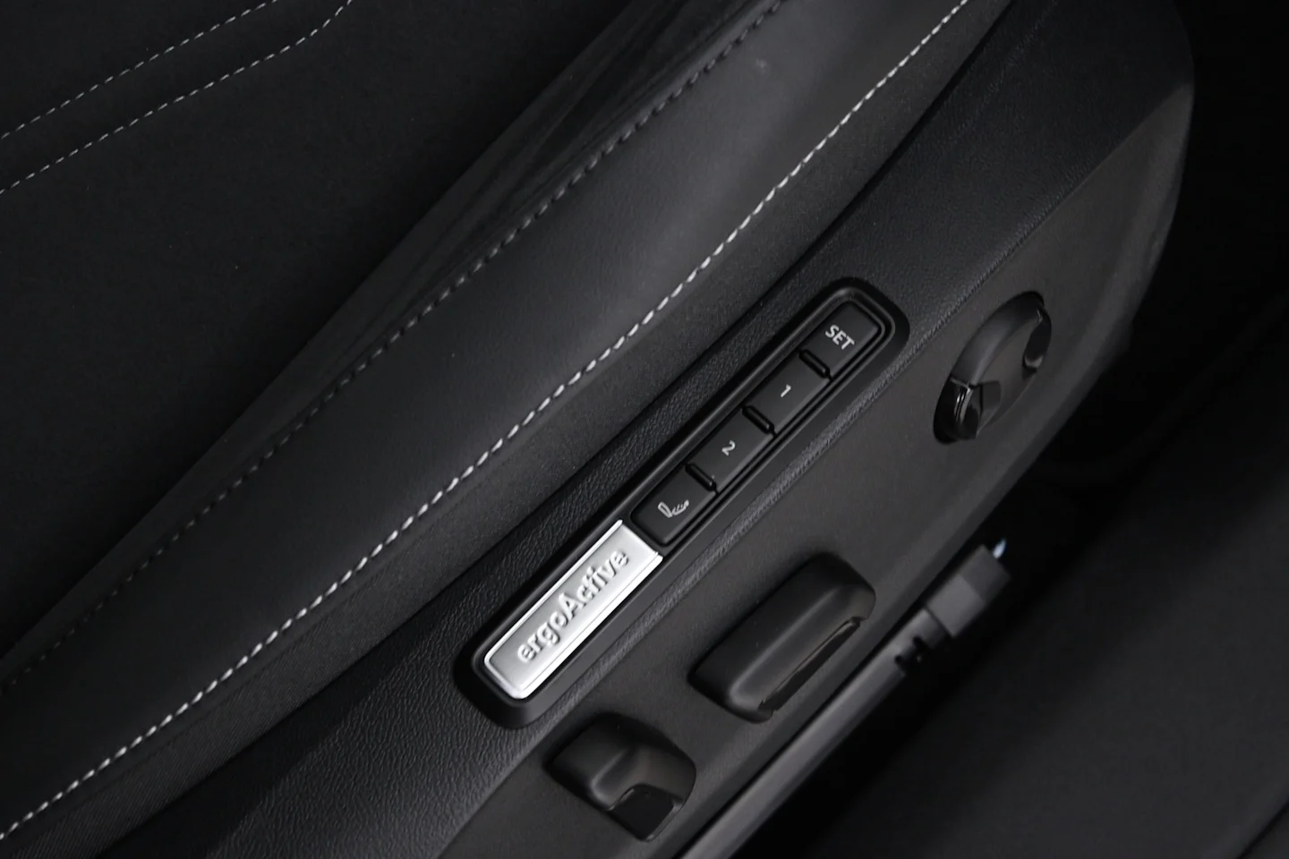 Car Image - 3WA0w2JlFmLKBLIH7T5iMe