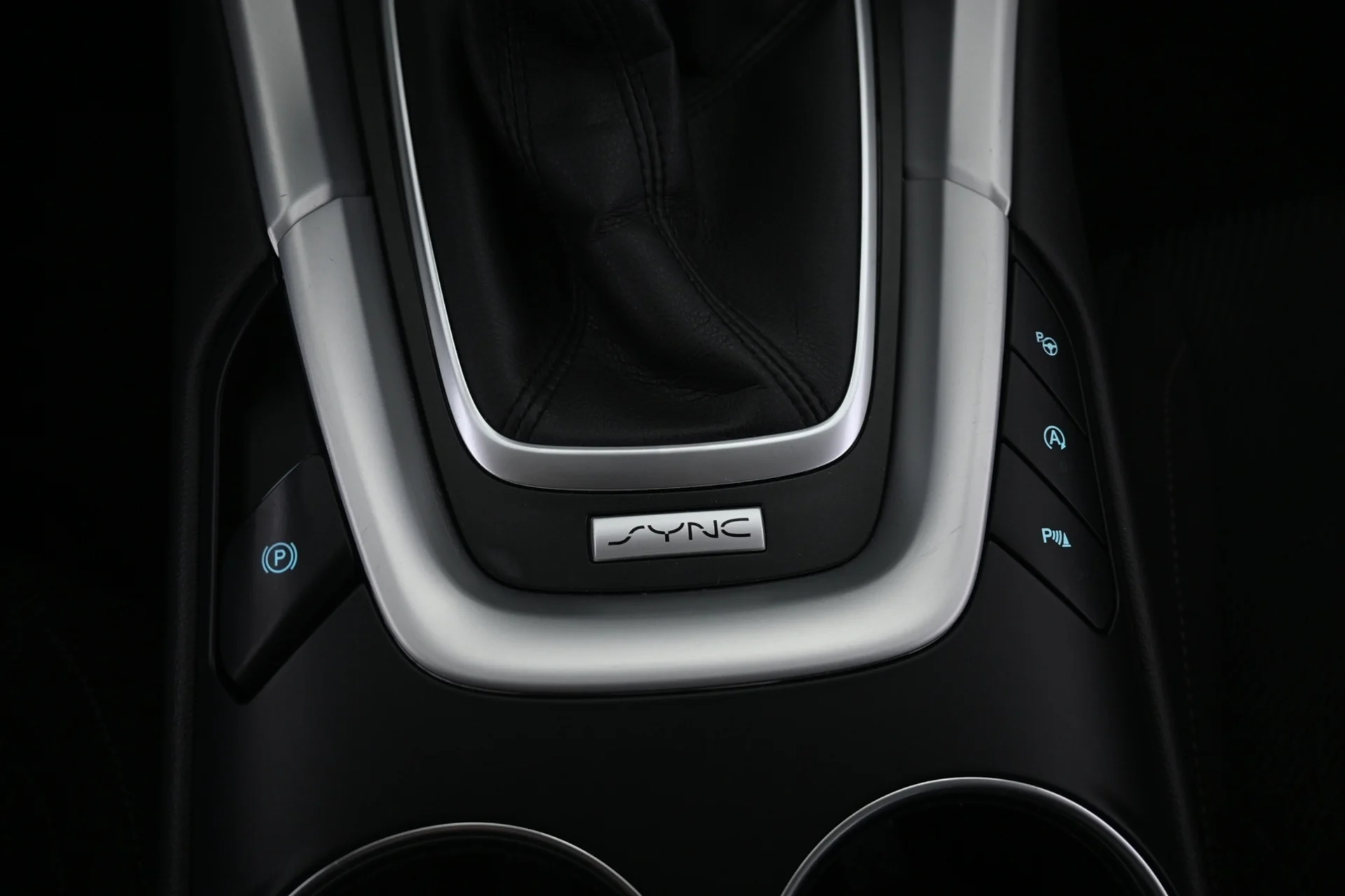 Car Image - 4fc0iPbRyAx8ZfQMAq1U3i