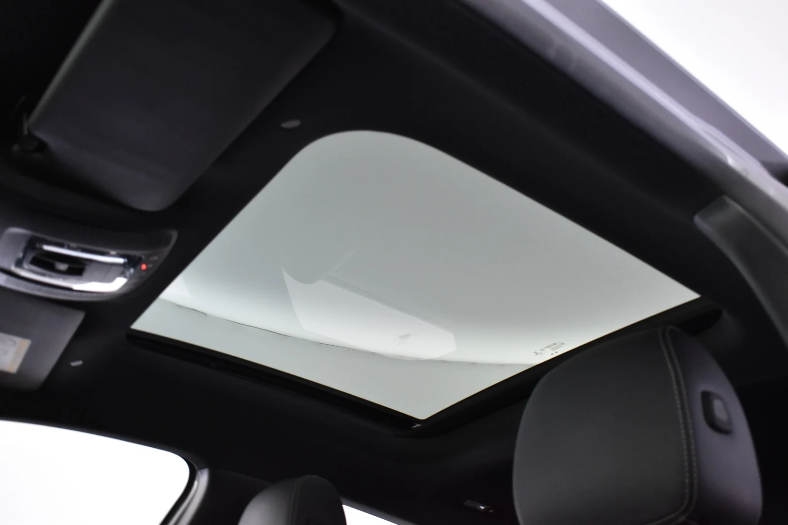 Car Image - 5QBoXS65wVQHP5NtD3vKr3