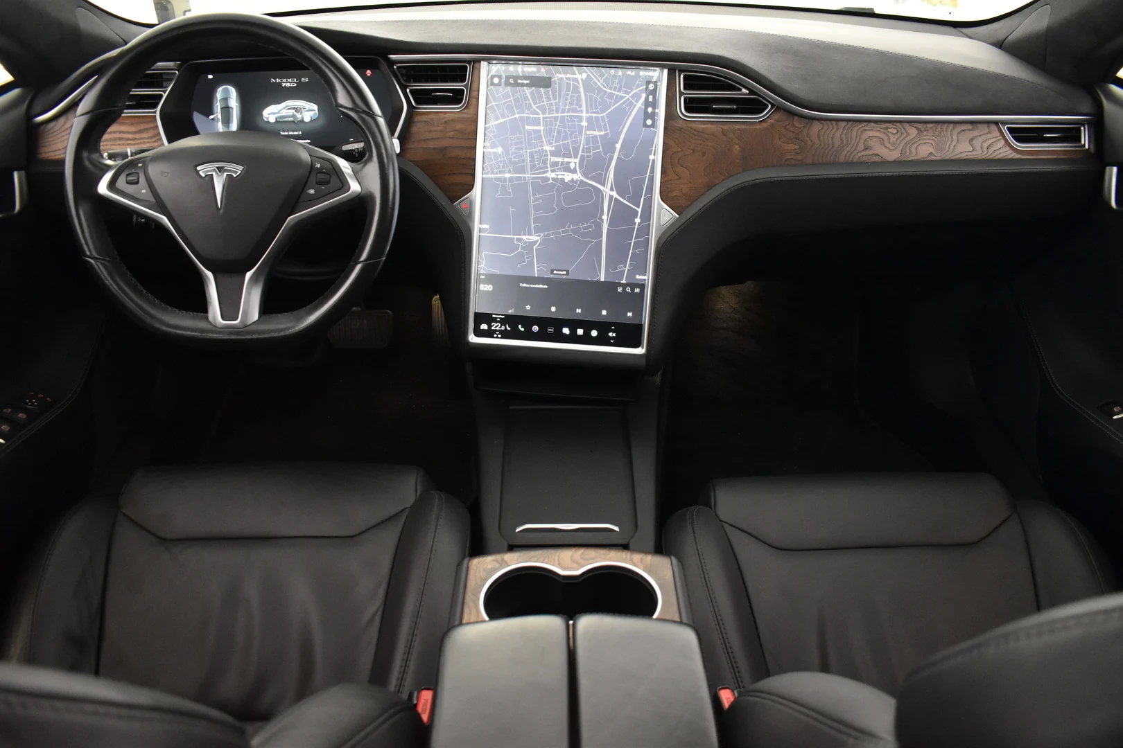 Car Image - 3YQEq5qONcXinWyDLMH2DL