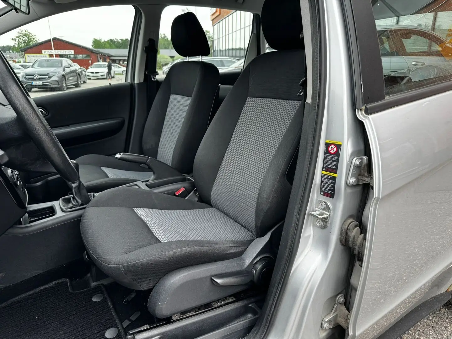 Car Image - 3v54Q9rXuZMw1ivJwxwMZv