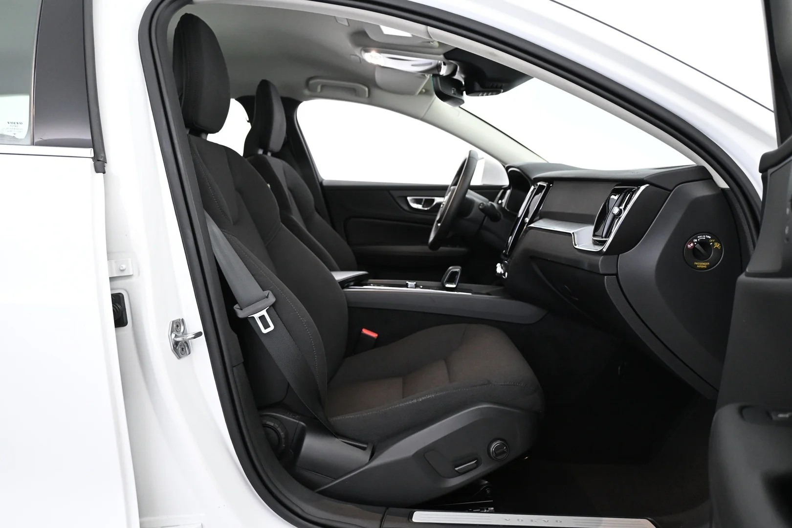 Car Image - 21PGFlkAHPEVoWABXKwtmR