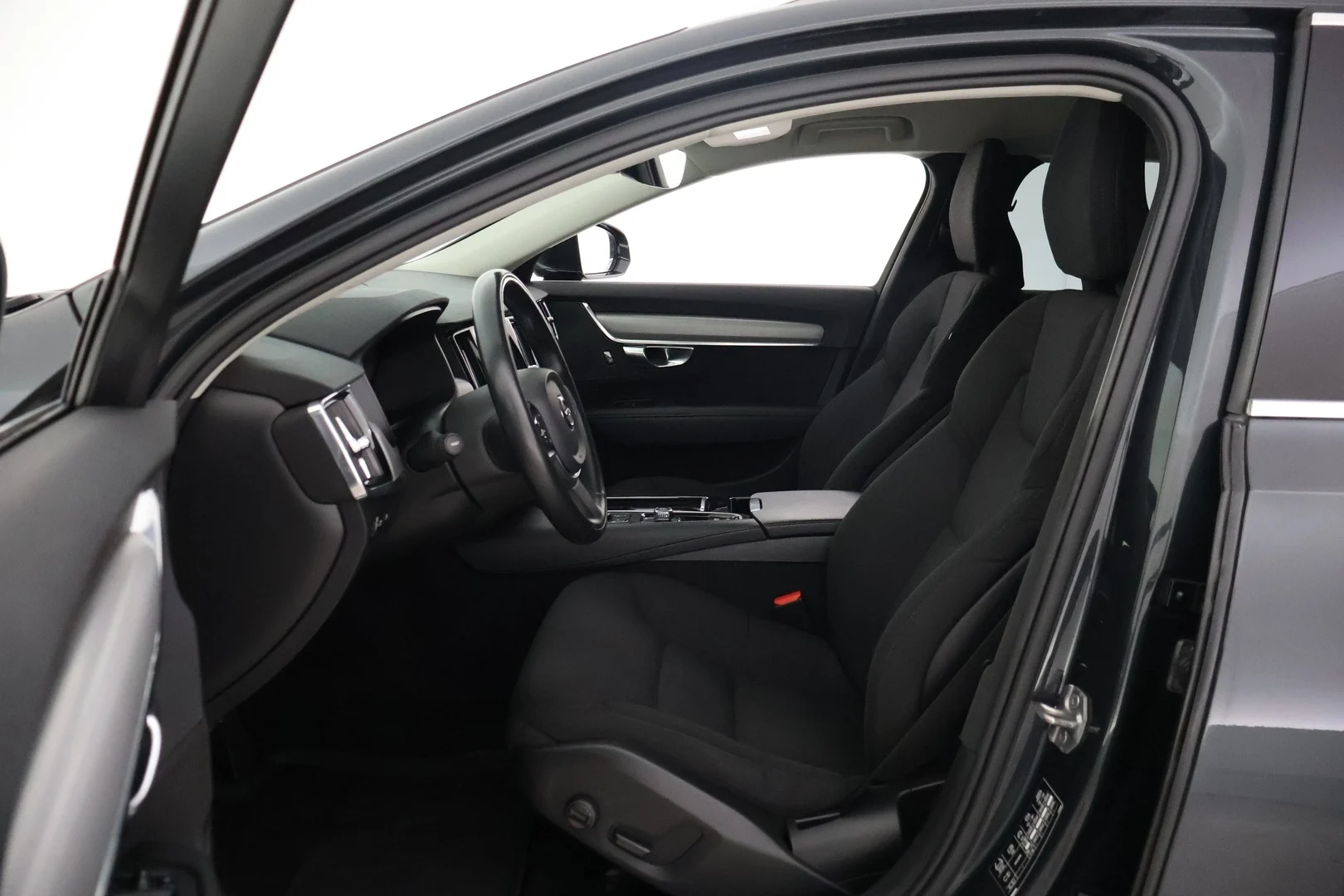 Car Image - 5pYcZLHqQvjZT1u6wNxLDa