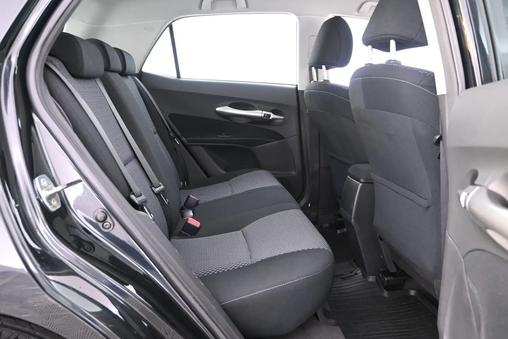 Car Image - 5Ep8v7WJKl4ngV70V1oiyi