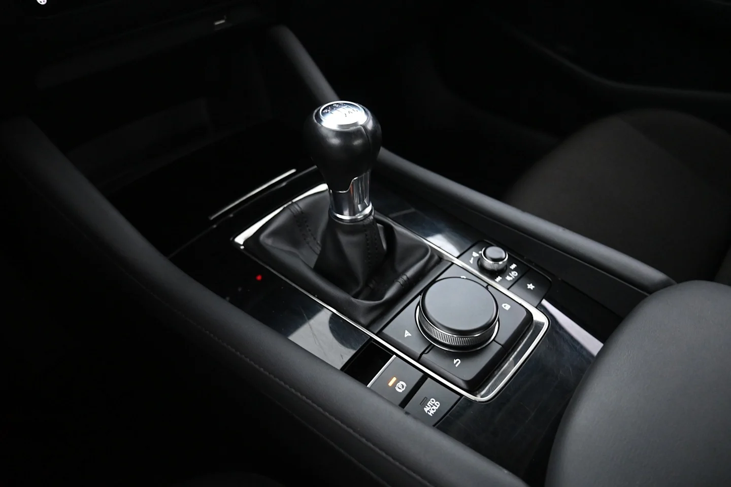 Car Image - 5Kt2hhSAw5TpO9WhbKgJWU