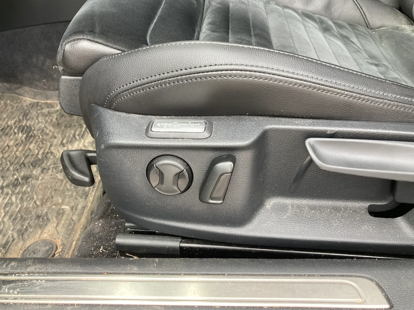 Car Image - 4OAqgdQ3DuRS8Q32WRiyAj