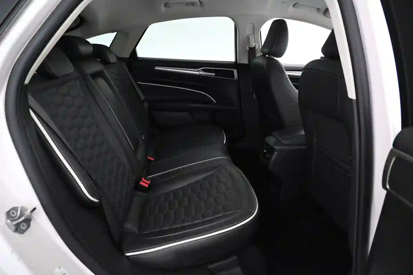 Car Image - 58oiFf7qle9RWXfKwFciJm