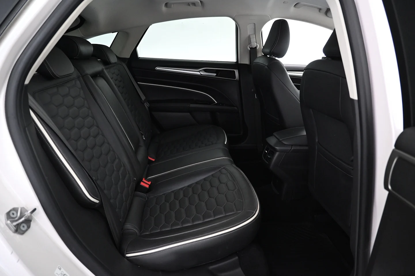 Car Image - 58oiFf7qle9RWXfKwFciJm
