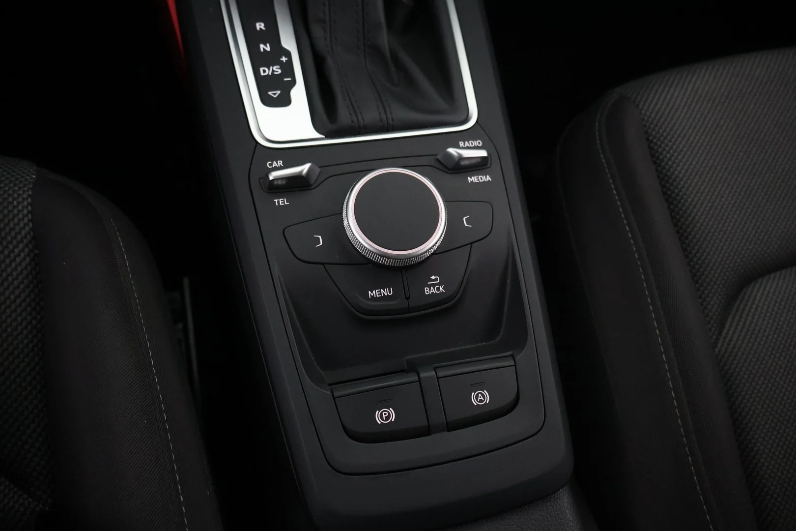 Car Image - 6Hcai7VbujRFYsqsXoeGIm