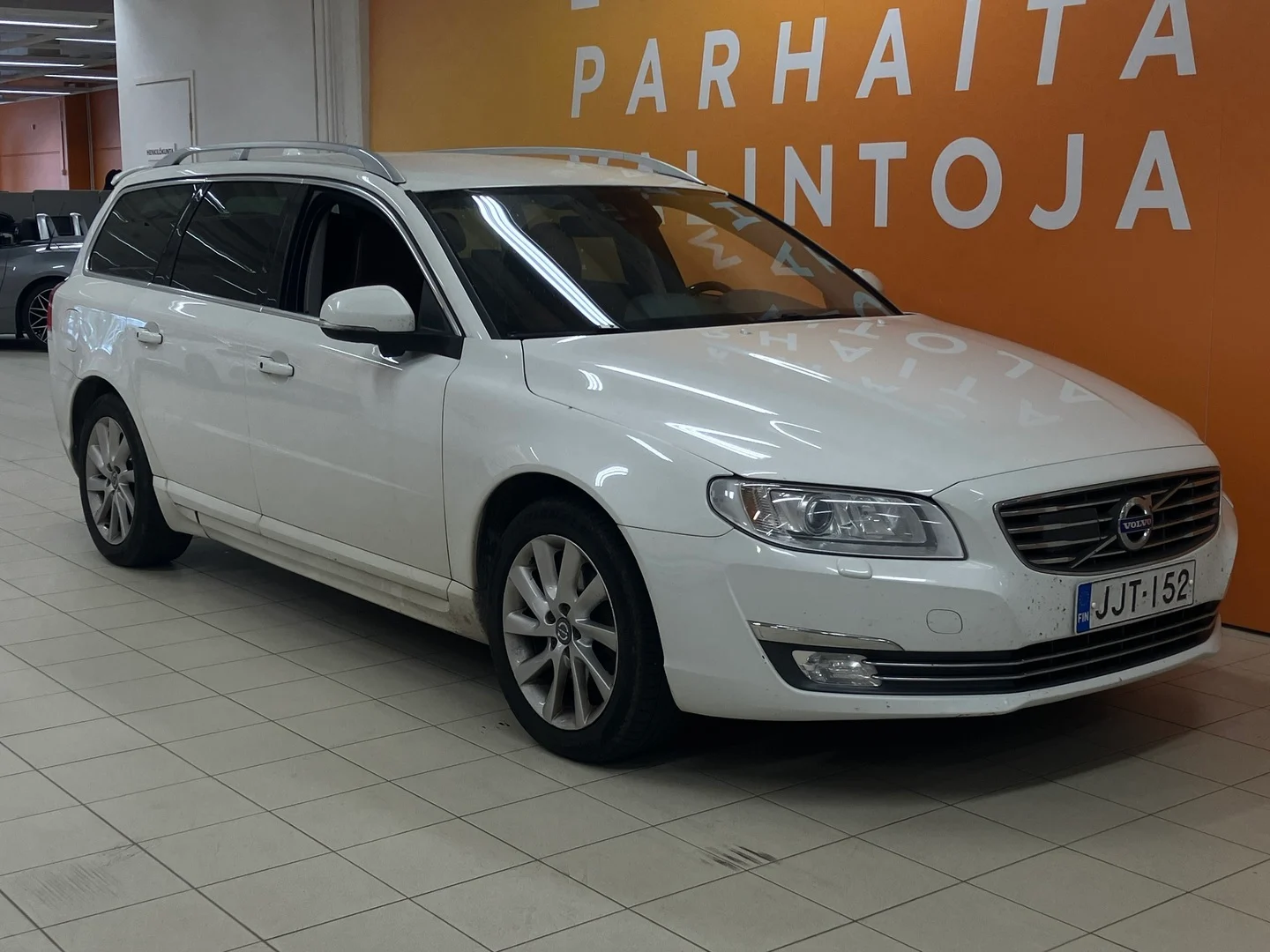 Car Image - sSHAQNyXFReXulwH6tUFJ