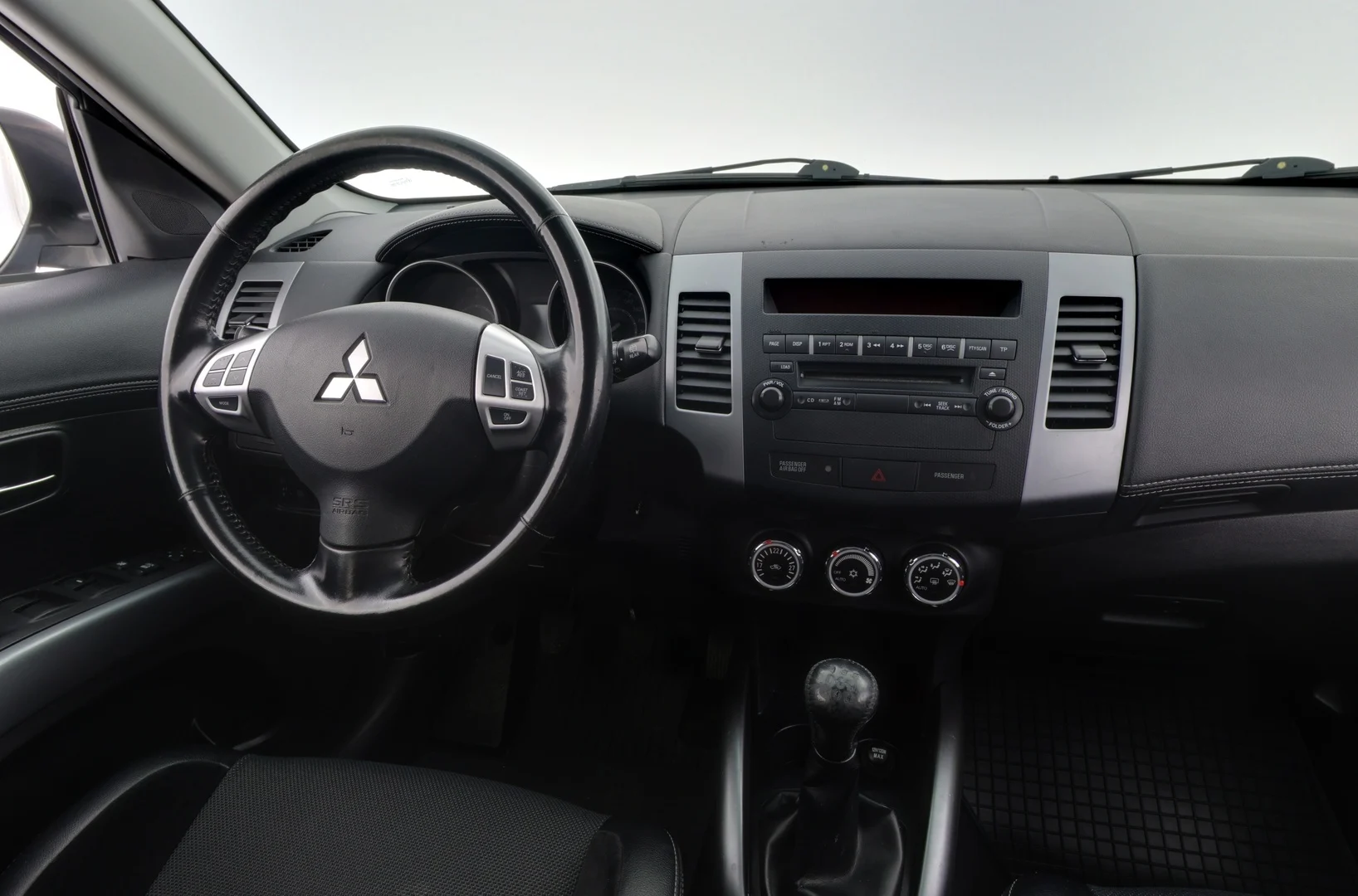 Car Image - 6SB4z3mt2Fi9vzv4GzrEbW