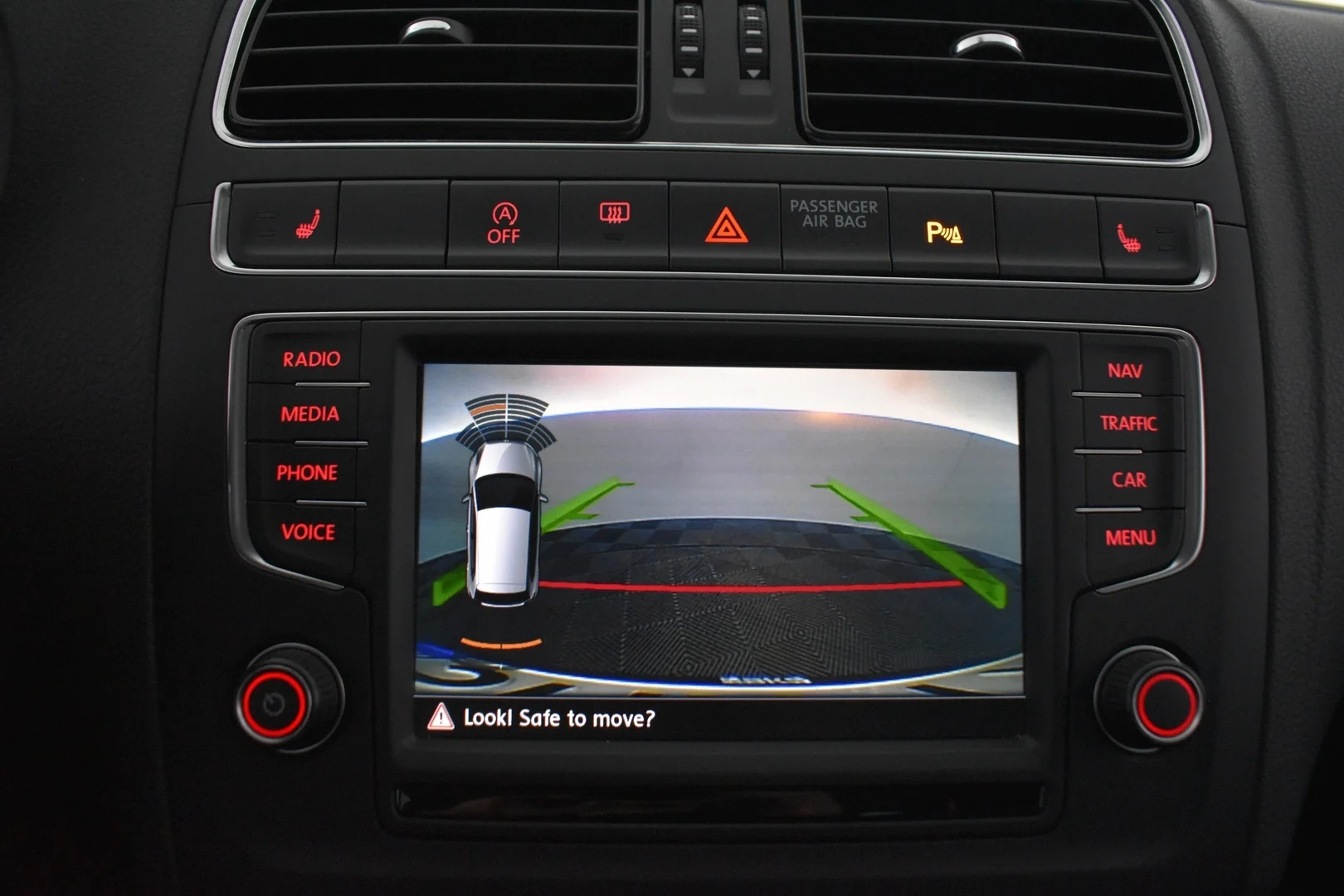 Car Image - 6nXE87nva1b5gO9YUdPaUN