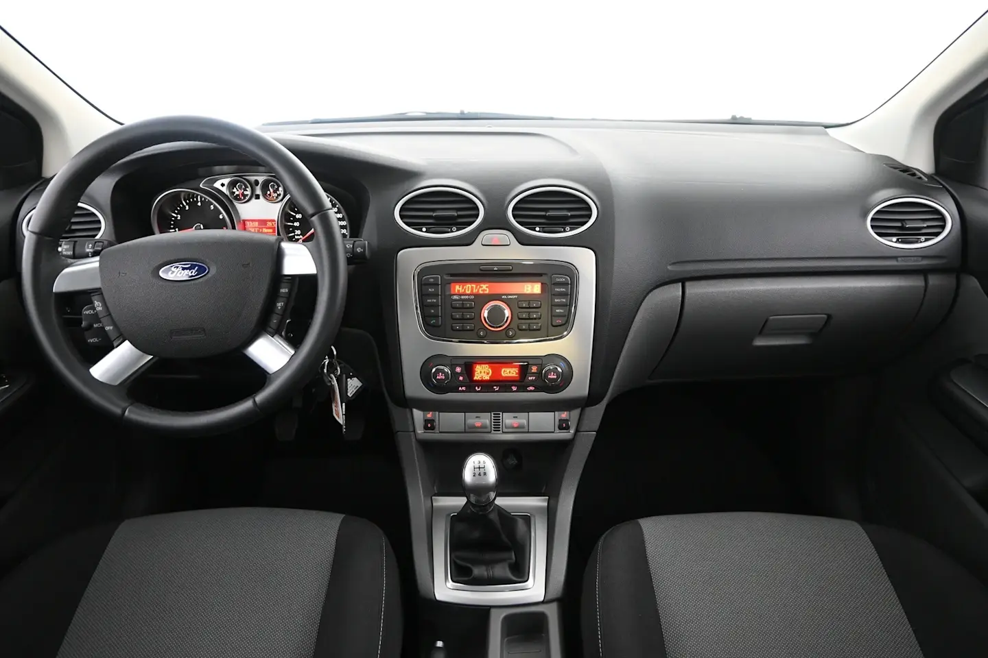 Car Image - 6JUcrOVV2KxBhI0GfeZIev