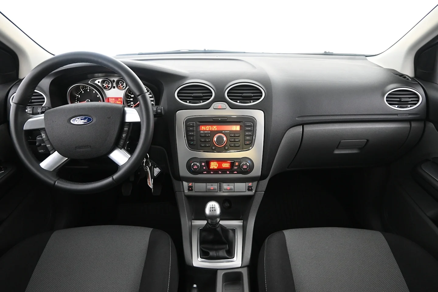 Car Image - 6JUcrOVV2KxBhI0GfeZIev