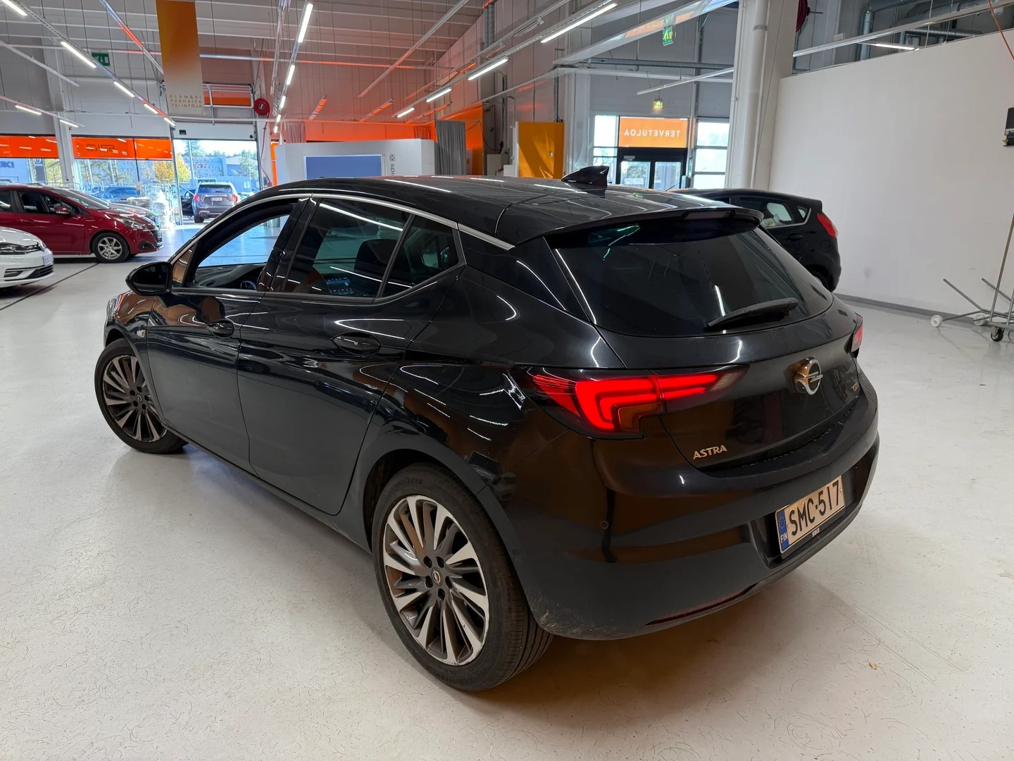 Car Image - 7CXA2VEFAouTM585tmONar