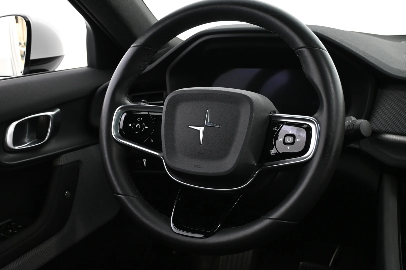 Car Image - 1euQ98zI1HrB08SWdks106
