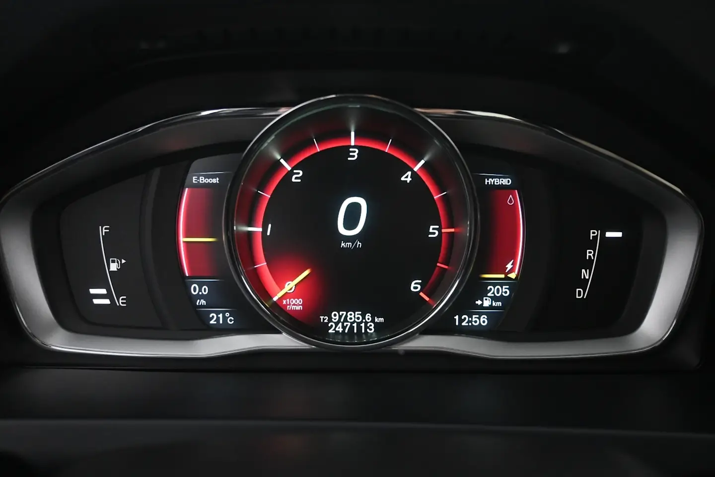 Car Image - fYT1uQerrjby0FhN9sObI