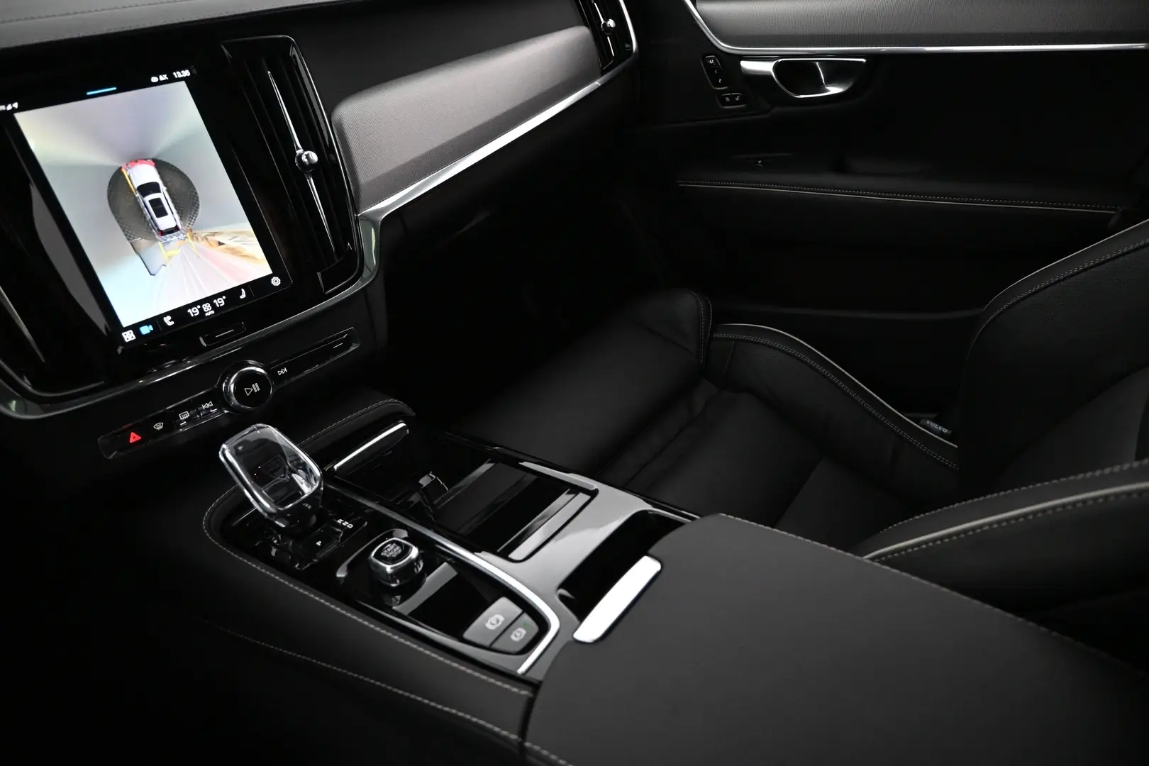 Car Image - 5n6ihbDM8h8zJnEywISFW1